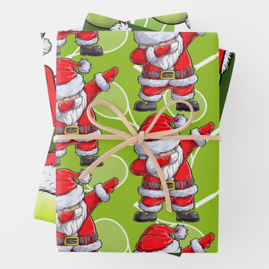 テニスボールとラケット付きテニスクリスマス ラッピングペーパーシート (インサイチュ)