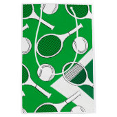 テニスボールとラケット白黒をグリーンコートに ミディアムペーパーバッグ (正面)