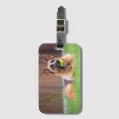 テニスボールのあるドイツの羊飼い ラゲッジタグ (正面縦)