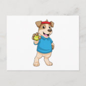 テニスボールを持つテニスプレーヤーの犬 ポストカード (正面)