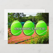テニスボールイースターエッグでイースターを打つテニス シーズンポストカード (正面/裏面)