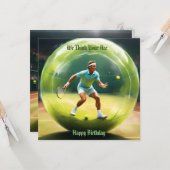 テニスボール選手のコート、フラット誕生日カード カード (正面/裏面インサイチュ)