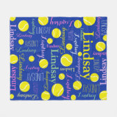 テニスボール黄色、ピンク、緑の青の女の子の名前 フリースブランケット (正面(横))