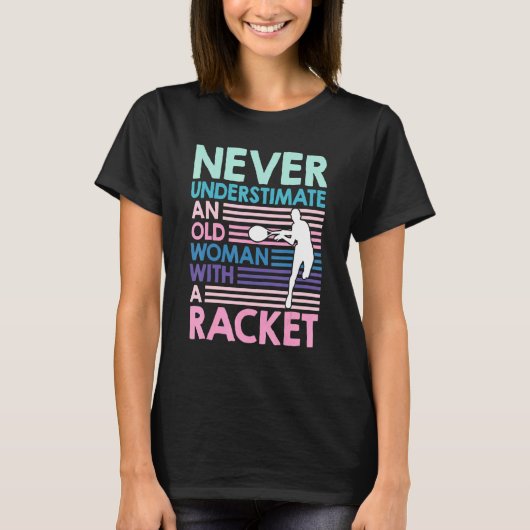 テニスラケットおばあちゃんテニス Tシャツ (正面)
