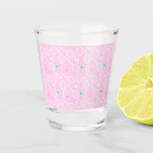 テニスラケットパターンピンク ショットグラス (正面)