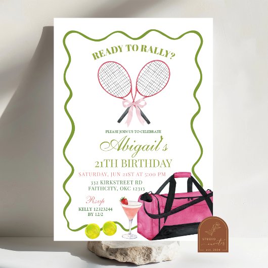 テニスラリーとマルガリタスアダルト誕生日 招待状
