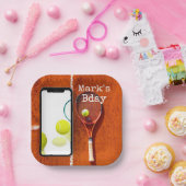 テニス誕生日テニスプレーヤーとラケットレッド ペーパープレート (パーティー)