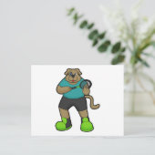 テニス選手としてテニスラケットを持つ犬 ポストカード (スタンド正面)