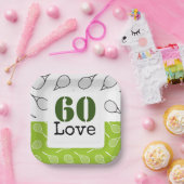 テニス60誕生日テニスボール番号愛 ペーパープレート (パーティー)