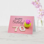 テニス70誕生日でボールとピンクリボン カード<br><div class="desc">テニス70th誕生日とテニスファンのためのボールとピンクリボンガーリースタイル</div>