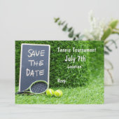 テニス  ラケットとチョークボードに日程を保存 招待状 (スタンド正面)