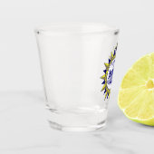 テネシー州ナッシュビルのシール ショットグラス (左)