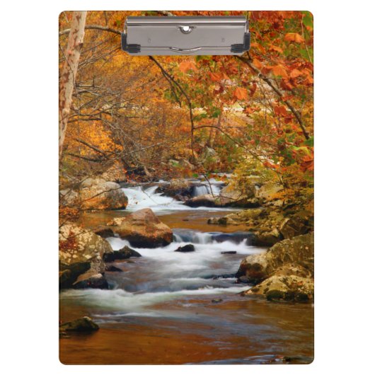 テネシー州、アメリカ。ラッシングマウンテンクリーク クリップボード (正面)