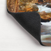 テネシー州、アメリカ。ラッシングマウンテンクリーク マウスパッド (コーナー)