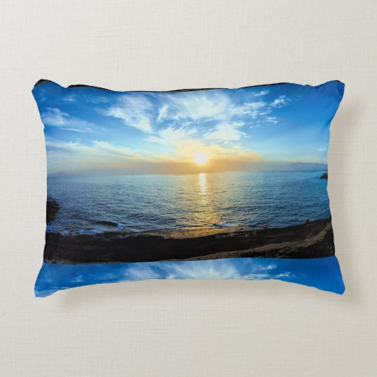 テネリフェ諸島の上の美しい夕日 アクセントクッション (正面)