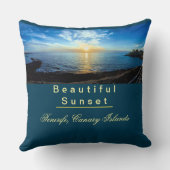 テネリフェ諸島の上の美しい夕日 クッション (裏面)