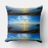 テネリフェ諸島の上の美しい夕日 クッション (正面)