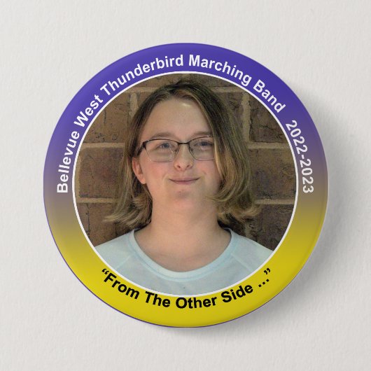 テノールサックスゾエ9 缶バッジ (正面)