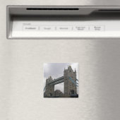 テムズ川にタワーブリッジを持つ磁石 マグネット (インサイチュ (食洗機))