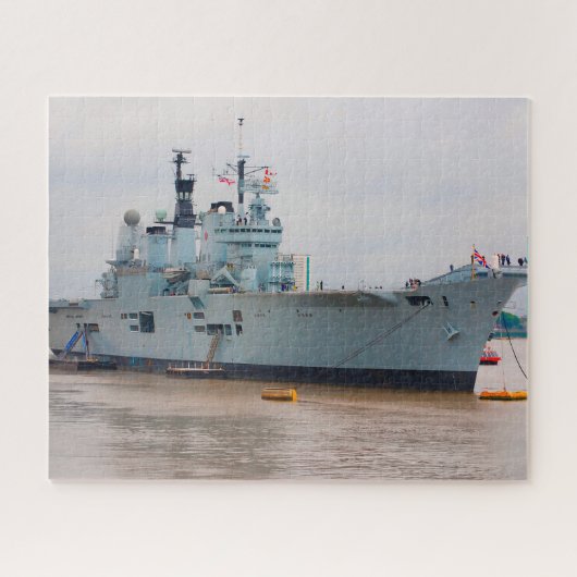 テムズ川の海軍艦艇観光名所 ジグソーパズル (横)