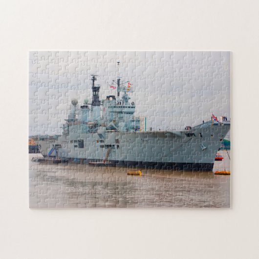 テムズ川の海軍艦艇観光名所 ジグソーパズル (横)