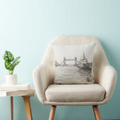 テムズ川London.2006のHMSベルファスト クッション (椅子)