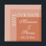 テラコタシンプルモダンシックスクリプ結婚ト マグネット<br><div class="desc">シンプルテラモダンコッタ結婚で彼らの救儀式を飾っている花嫁のためのシック・スクリプトの磁石'OUR DATE'。全て白いフォントモダンにイニシャルを横に置く。</div>