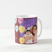 テラコッタとホワイトラブワーズマザーズ日ラテンアメリカ系女性 コーヒーマグカップ (正面右)