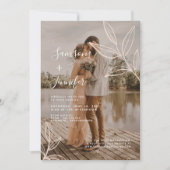 テラコッタと葉のボヘミアンフォトオーバーレイ結婚式 招待状 (正面)