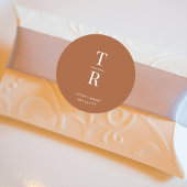 テラコッタシックモノグラムの結婚式の引き出物 ラウンドシール