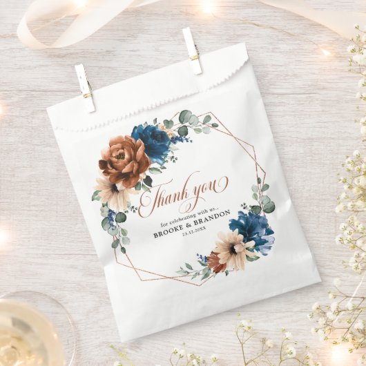 テラコッタネイビーブルーグリーナリージオメトリック結婚ス フェイバーバッグ (クリップ留めされた状態)