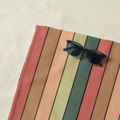 テラコッタブラウングリーンブラックオンウォーター色紙 ビーチタオル (インサイチュ)