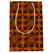 テラコッタブラック古代ギリシャの蛇行パターン ミディアムペーパーバッグ (正面)