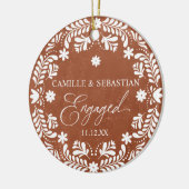 テラコッタ初めてのクリスマス婚約写真 セラミックオーナメント (左)