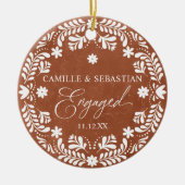テラコッタ初めてのクリスマス婚約写真 セラミックオーナメント (正面)
