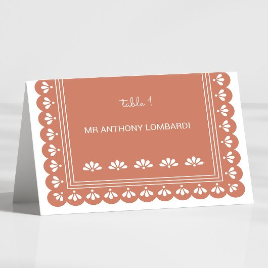 テラコッタ秋結婚のDIYフォールド座席表 テーブルナンバー