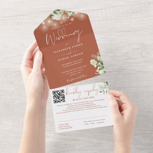 テラコッタ緑の文字列ライトQRコード結婚の オールインワン招待状 (貼ってはがせる)