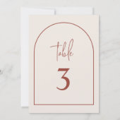 テラコッタ モダン アーチ ミニマリスト テーブル ナンバー 招待状 (裏面)