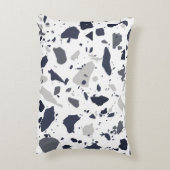 テラゾタイルデザイン白黒グレー アクセントクッション (裏面(縦))