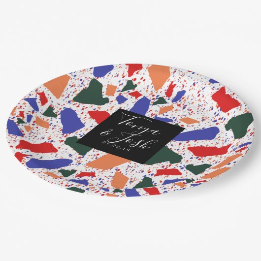 テラゾ結婚の数々の色はっきりした ペーパープレート (アングル)