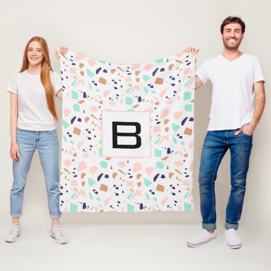 テラッツォホワイト赤面ミントモノグラム フリースブランケット (インサイチュ)