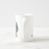 テリ縁どアー·マグ「ビスケット……......」 ボーンチャイナマグカップ (裏面)