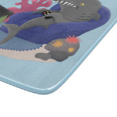 テレビおもしろいアニメを見ているサメ カッティングボード (角)