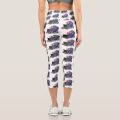 テレビおもしろいアニメを見ているサメ カプリレギンス (裏面)