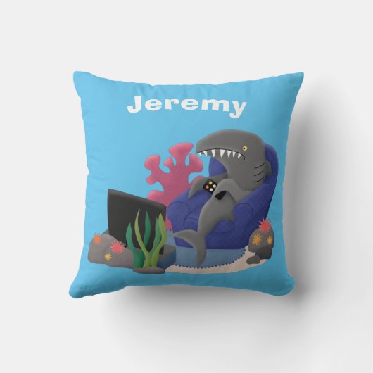 テレビおもしろいアニメを見ているサメ クッション (裏面)