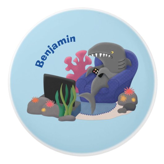 テレビおもしろいアニメを見ているサメ セラミックノブ (正面)