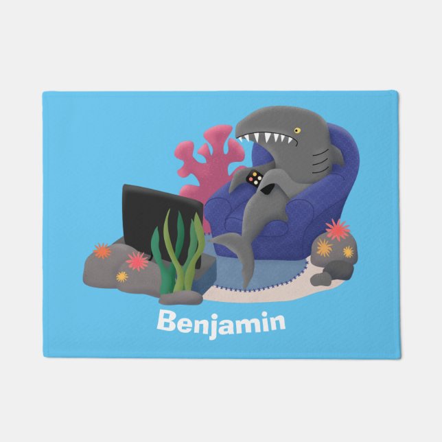 テレビおもしろいアニメを見ているサメ ドアマット (正面)