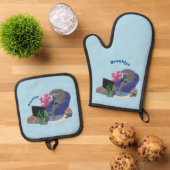 テレビおもしろいアニメを見ているサメ 鍋つかみ&鍋敷きセット (トップダウン)