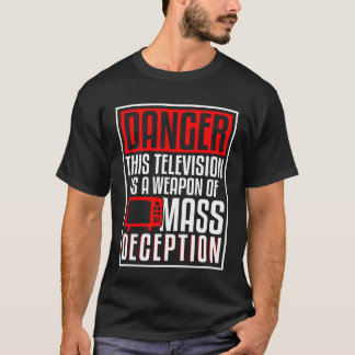 テレビは大量欺瞞の武器少年 Tシャツ
