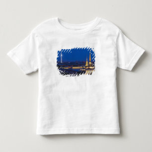 テレビ塔の高いところからの景色 トドラーTシャツ
